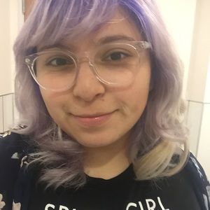 Meet your Posher, Selena